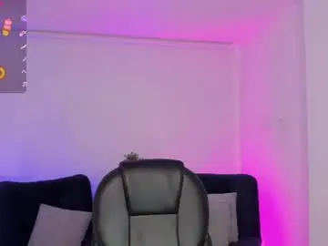 Chaturbate Adult Webcam of emilly_smith_1