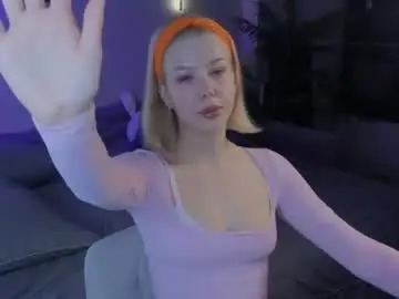 Chaturbate Free Live Porn of emily_shepard