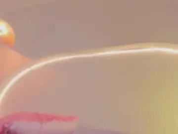 Chaturbate Adult Video Chat of katiepeach_