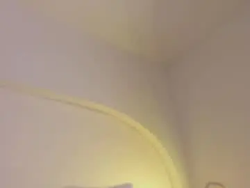 Chaturbate Nude Webcam of katiepeach_