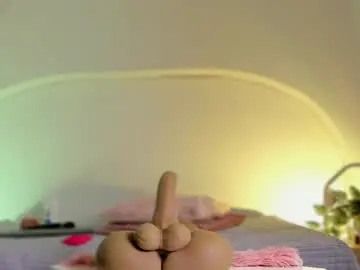 Chaturbate Adult Webcam of katiepeach_