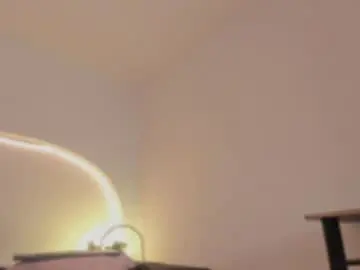 Chaturbate Live Porn of katiepeach_