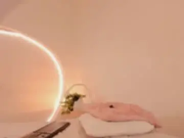 Chaturbate Watch Live Sex Cams of katiepeach_