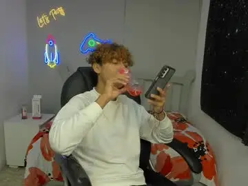 Chaturbate Adult Webcam of anyelotwink