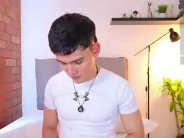 Chaturbate Watch Live Sex Cams of estebanperez_