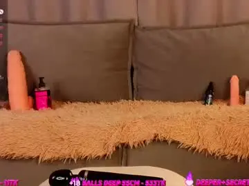 Chaturbate Watch Live Sex Cams of lana_lee_
