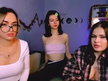 Chaturbate Live Porn of linda_lie