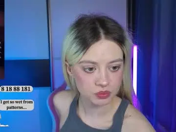 Chaturbate Live Sex of wendylovelylovew