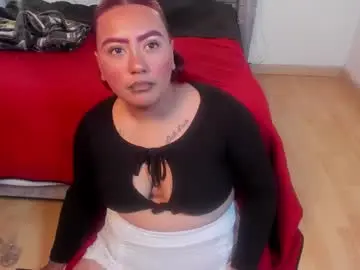 Chaturbate Live Porn of yara_flamer