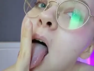Chaturbate Sex Cam of avgustina_love