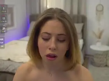 Chaturbate Watch Live Sex Cams of christysummeers