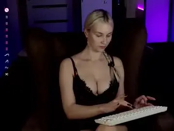 Chaturbate Best Webcam of hitchcocianblonde_