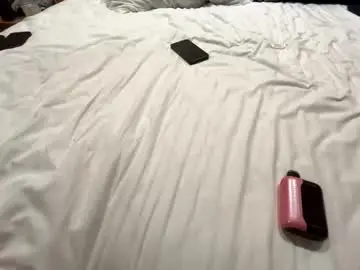 Chaturbate Live Sex Cam of huntersplayground