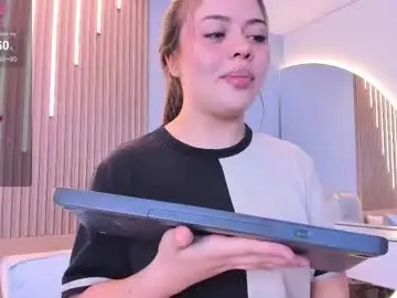 Chaturbate Free Porn Cam of paradise_doll_s