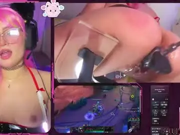 Chaturbate Live Sex Cam of vivicute_