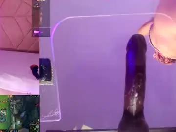 Chaturbate Sex Chat of vivicute_