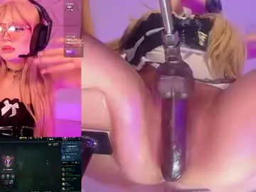 Chaturbate Sex Chat of vivicute_
