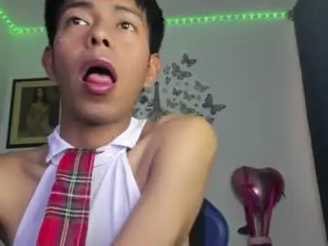 Chaturbate Free Porn Cam of cute_horny_friends