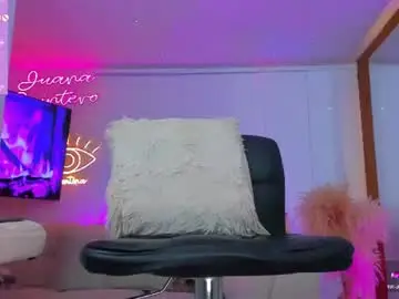Chaturbate Live Sex of juana18quintero