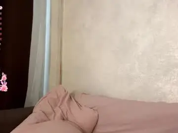 Chaturbate Live Sex Cam of karlenegries