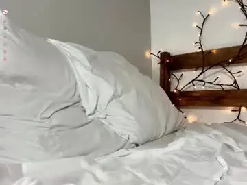 Chaturbate Sex Cam of karlenegries