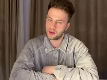 Chaturbate Watch Live Sex Cams of rodrigoveira