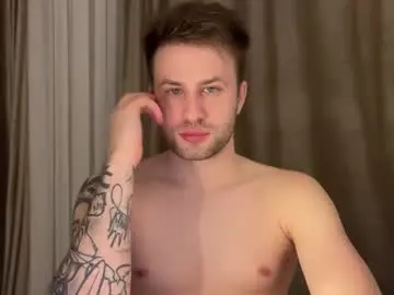 Chaturbate Watch Live Sex Cams of rodrigoveira