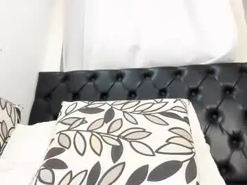 Chaturbate Watch Live Sex Cams of stephie01