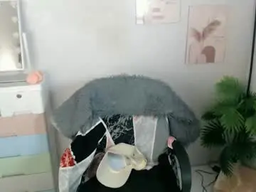 Chaturbate Adult Webcams of ure_fattytoy143