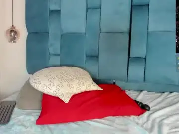 Chaturbate Live Sex Cam of venezolana_caro