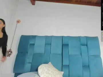 Chaturbate Live Sex Cam of venezolana_caro