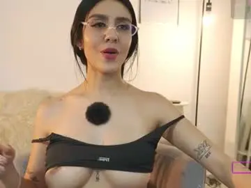 Chaturbate Live Sex Cam of celeste_1220
