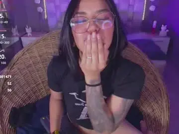 Chaturbate Adult Video Chat of pucca_moon