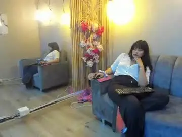 Chaturbate Best live sex cam show of shantalbr_
