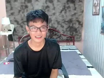 Chaturbate Adult Webcam of urdreamboy_doms