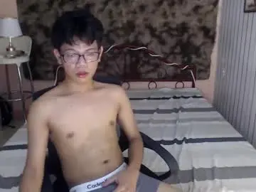 Chaturbate Private Sex Chat of urdreamboy_doms
