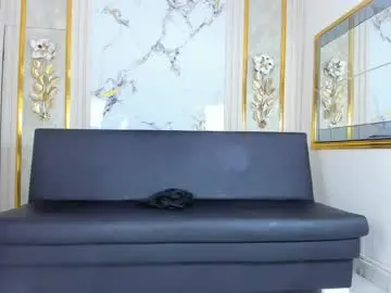 Chaturbate Adult Video Chat of golden_girl_house