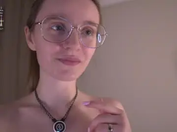 Chaturbate Live Sex Cam of minnietammy