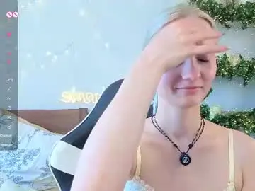 Chaturbate Live Sex Cam of minnietammy
