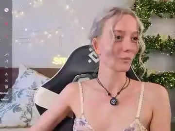 Chaturbate Live Sex Cam of minnietammy