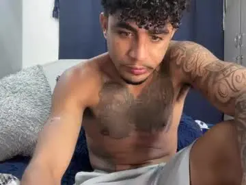 Chaturbate Nude Webcam of dominic_brand