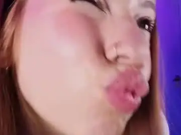 Chaturbate Live Sex of emilykarterr