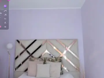 Chaturbate Nude Webcam of kylie_reyes