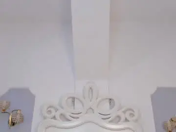 Chaturbate Best live sex cam show of roxana_scott1