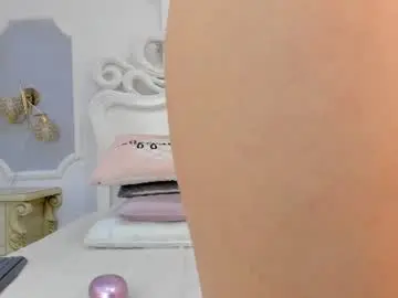 Chaturbate Best live sex cam show of roxana_scott1