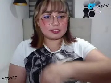 Chaturbate Watch Live Sex Cams of yini_angel07