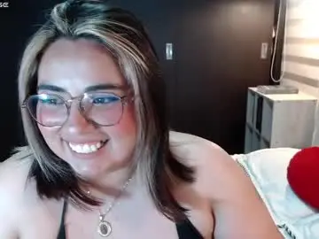Chaturbate Sex Chat of yini_angel07