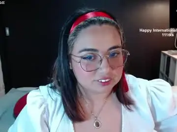 Chaturbate Adult Webcams of yini_angel07