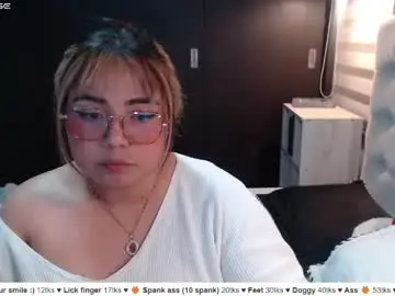 Chaturbate Free Live Porn of yini_angel07