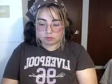 Chaturbate Live Sex of yini_angel07